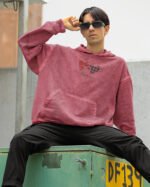 Bluza oversize z kapturem <br>Serce Pełne Miłości <br>Haft, Efekt sprania, edycja RED